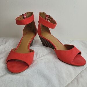 Nine West orange textile strap wedge sandals ankle strap zipper back party 8
